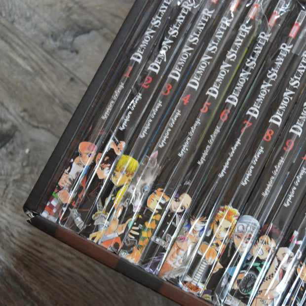Demon Slayer: Kimetsu no Yaiba Complete Box Set (Volumes 1-23) 📚🔥
