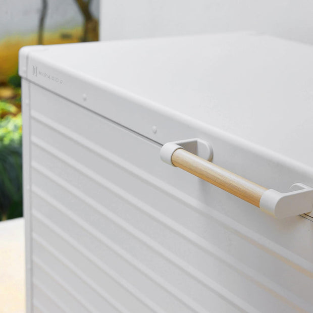 Large Outdoor Storage Chest with Wheels|Minimalist Design & Easy Assembly