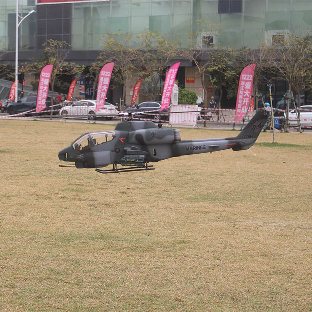 AH-1 Cobra Large Remote-Controlled Helicopter